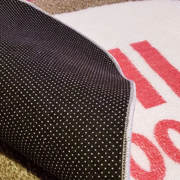 Chill Pill Pink bathroom or bedroom rug / mat. - Picture 4 of 6